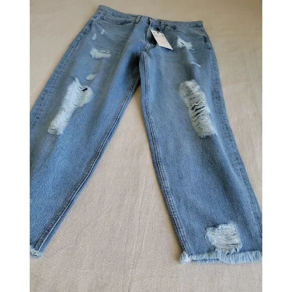 Muselooks Womens Capris 15 33x25 Jeans Relaxed Distressed Medium Blue Wash‎ NEW - Picture 15 of 16